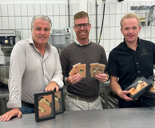 Jumbo Bobeldijk komt met Dubai choco-letter
